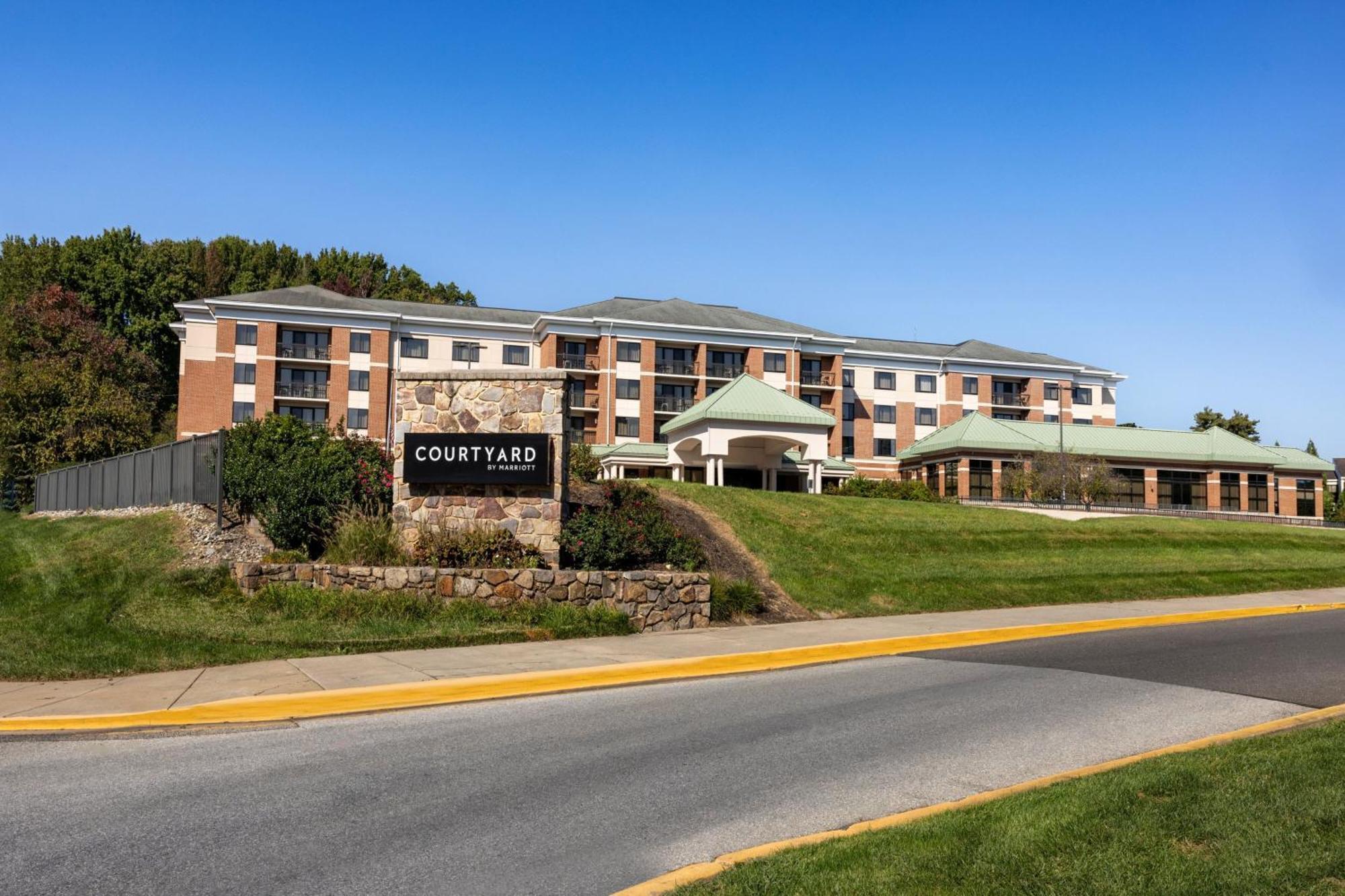Courtyard By Marriott Newark-University Of Delaware מראה חיצוני תמונה