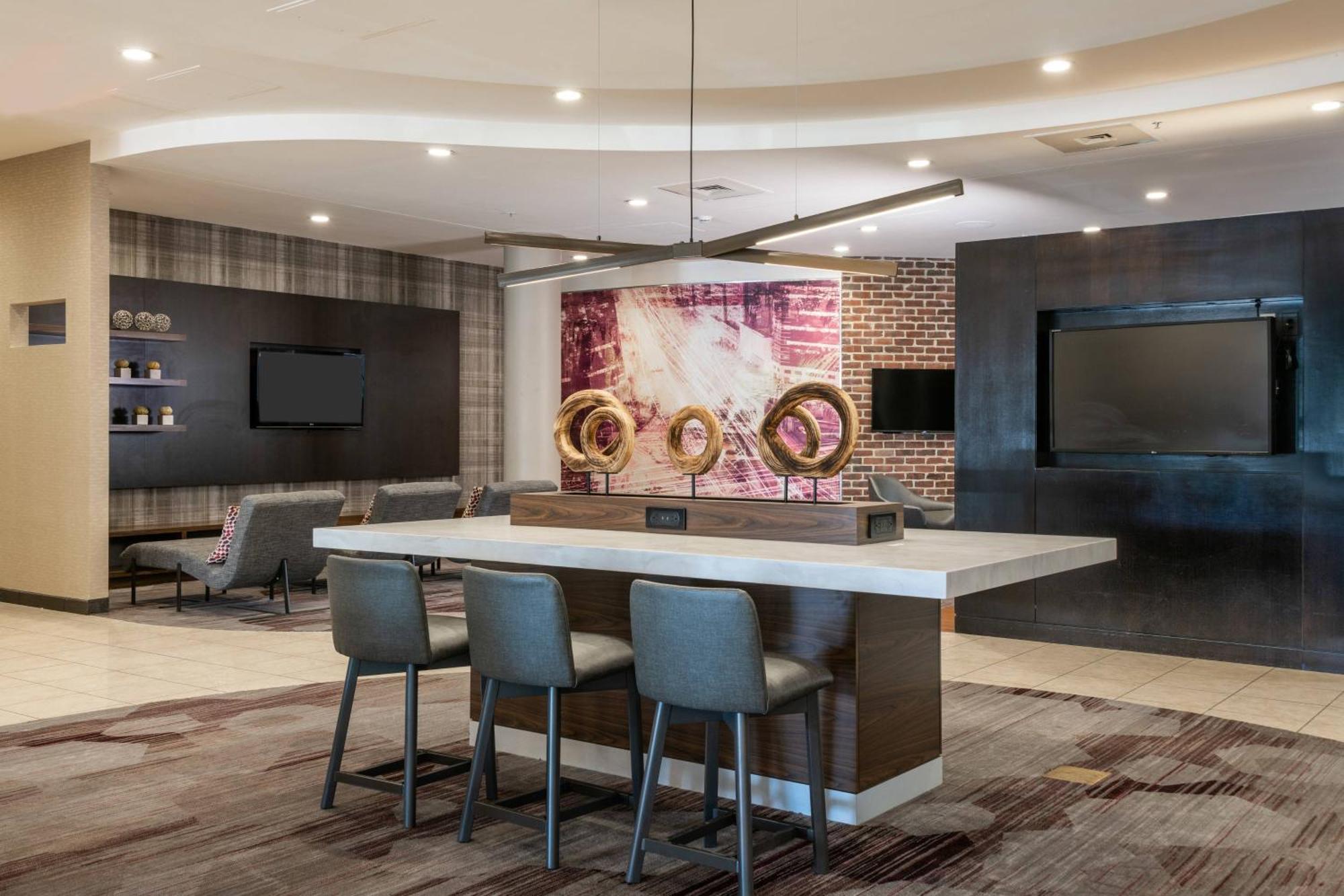 Courtyard By Marriott Newark-University Of Delaware מראה חיצוני תמונה