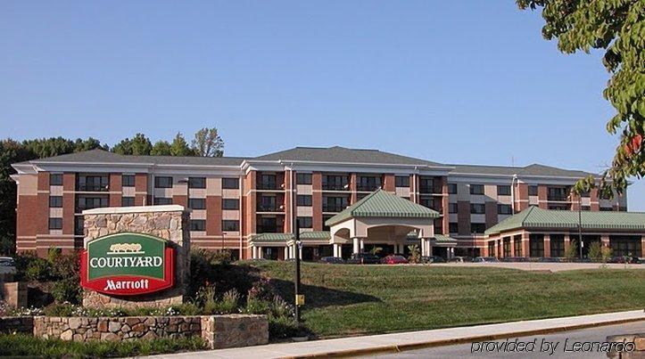 Courtyard By Marriott Newark-University Of Delaware שירותים תמונה