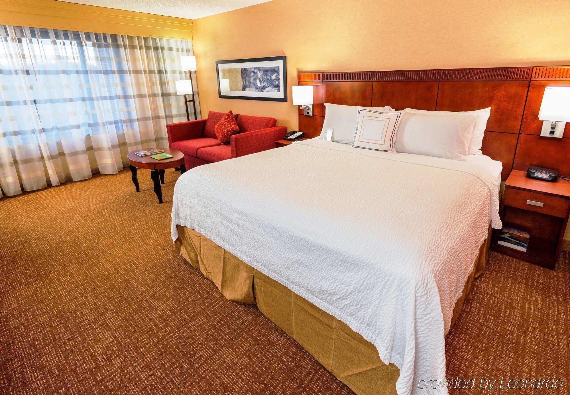 Courtyard By Marriott Newark-University Of Delaware מראה חיצוני תמונה