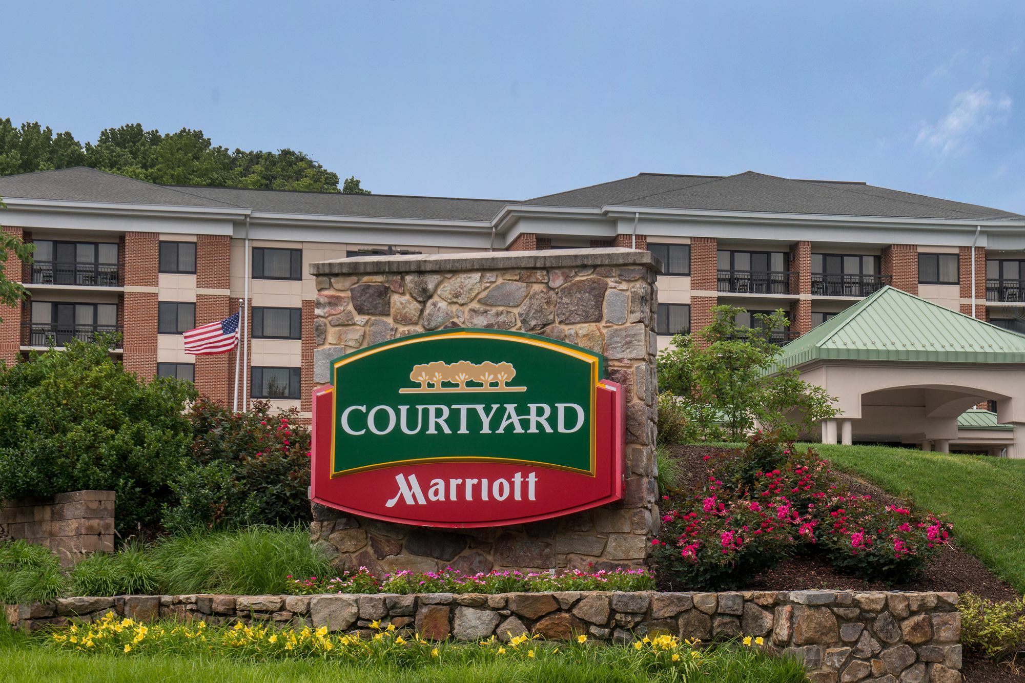 Courtyard By Marriott Newark-University Of Delaware מראה חיצוני תמונה