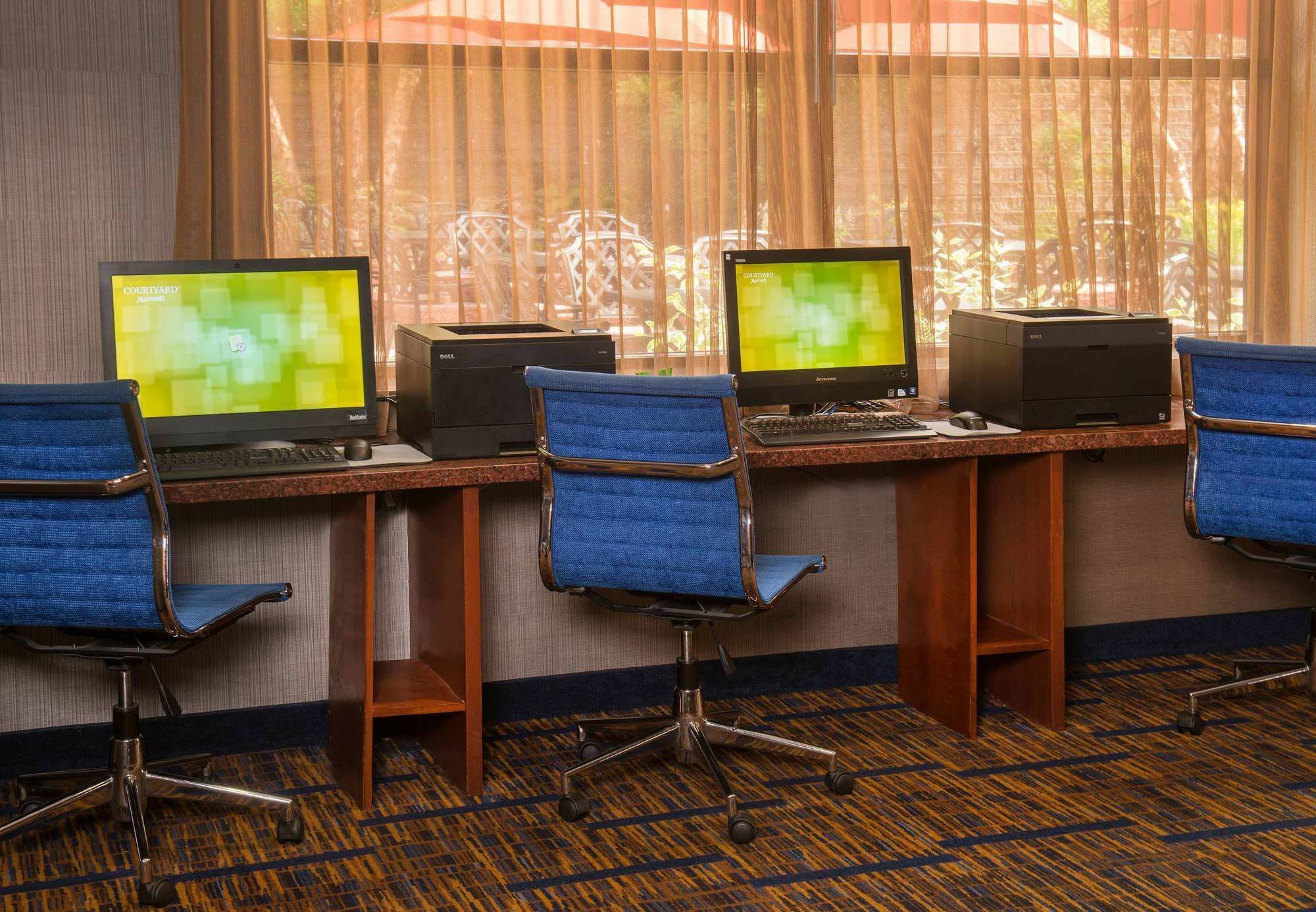 Courtyard By Marriott Newark-University Of Delaware מראה חיצוני תמונה